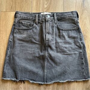 Everlane Black Denim Mini Skirt Women’s Small Raw Hem High Rise Jean Skirt 90s